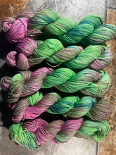 Load image into Gallery viewer, Enchanted (dk)