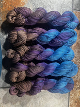 Load image into Gallery viewer, Moonlit Peace (dk)