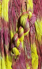 Load image into Gallery viewer, Flame (worsted)