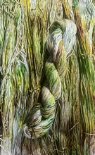 Load image into Gallery viewer, Woody (worsted)