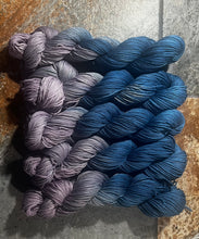 Load image into Gallery viewer, Lavender and Bluebonnets (cotton/bamboo)