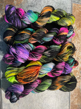 Load image into Gallery viewer, Sparkleverse (sparkle dk)