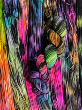 Load image into Gallery viewer, Sparkleverse (sparkle dk)