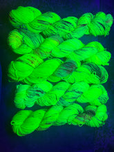 Load image into Gallery viewer, Strawberries and Citrus (sport)