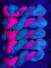 Load image into Gallery viewer, Imogen (worsted)