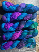 Load image into Gallery viewer, Gumball (worsted)