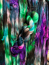 Load image into Gallery viewer, Dye Therapy (dk)