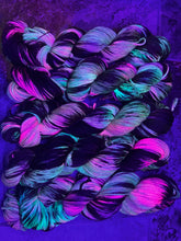Load image into Gallery viewer, Darkwood Guardian (worsted)