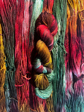 Load image into Gallery viewer, Seasons Greetings (worsted)