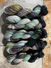 Load image into Gallery viewer, Peekaboo Sky (cotton/bamboo)
