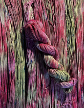 Load image into Gallery viewer, Strawberry Rhubarb (worsted)
