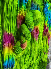 Load image into Gallery viewer, Key Lime Sky
