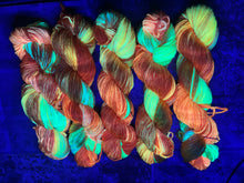 Load image into Gallery viewer, Seeing Stars (worsted)
