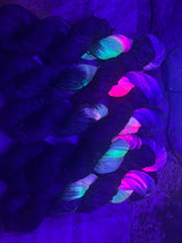 Load image into Gallery viewer, Tiny Electric Sky (dk)
