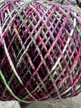 Load image into Gallery viewer, Poppies Posies and Rosies (full cake)
