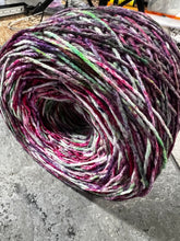 Load image into Gallery viewer, Poppies Posies and Rosies (full cake)
