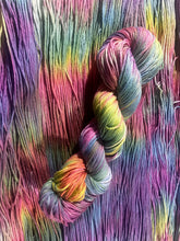 Load image into Gallery viewer, Prism (cotton/bamboo)
