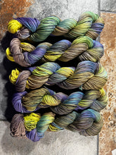 Load image into Gallery viewer, Earth Prism (cotton/bamboo)
