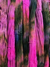 Load image into Gallery viewer, Pink Paradise (sport)

