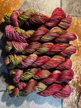 Load image into Gallery viewer, Strawberry Rhubarb (worsted)
