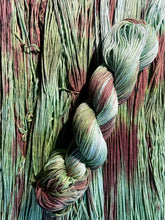 Load image into Gallery viewer, Moss Stitch (cotton/bamboo)

