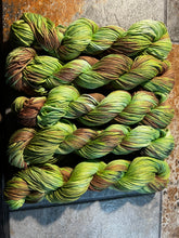 Load image into Gallery viewer, Moss Stitch (cotton/bamboo)
