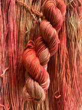 Load image into Gallery viewer, Braeburn (worsted)
